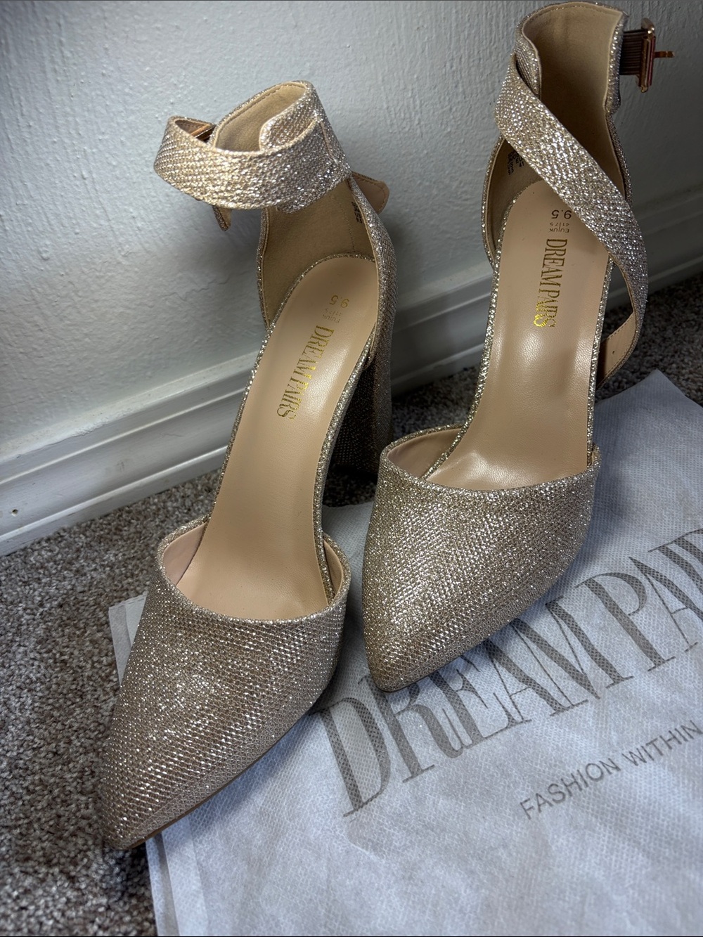 Dream Pairs Champagne Gold Glitter Ankle-Strap Pointed Heels